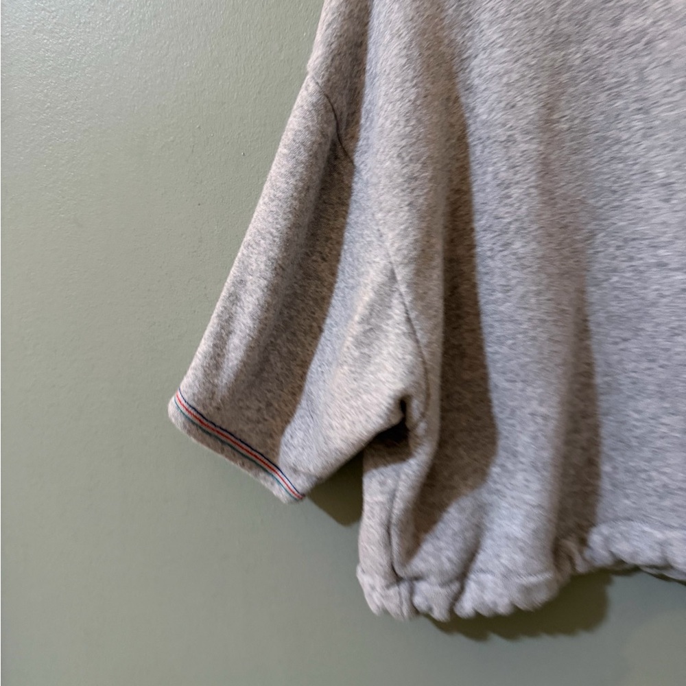 American Eagle grey cropped short sleeve sweatshirt drawstring at bottom small - Picture 2 of 4